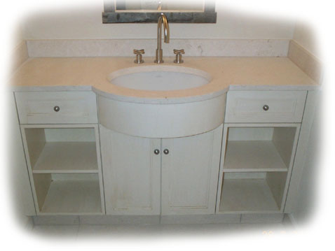 Waschtisch Unterschrank mit antikem Strichlack